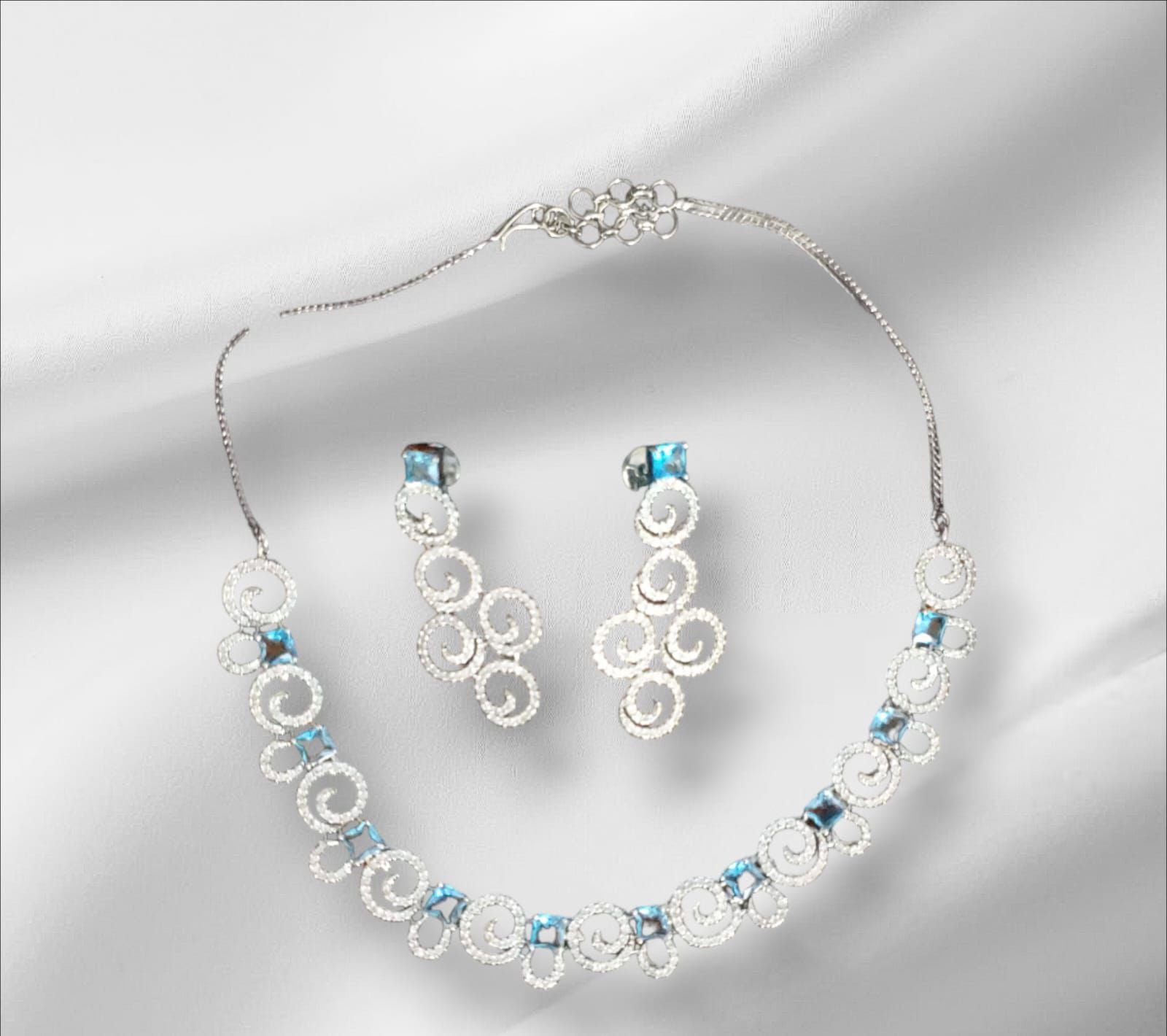 Silver plated necklace set with high quality zircon stones